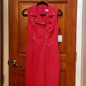 NWT FITTED CORAL MIDI DRESS W/ GOLD ZIPPER DETAIL